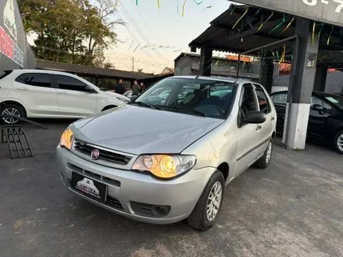 Fiat Palio Celebration 1.0 Fire Flex 8V 4P 2014