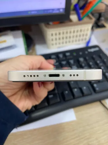 iPhone 12 64GB Branco