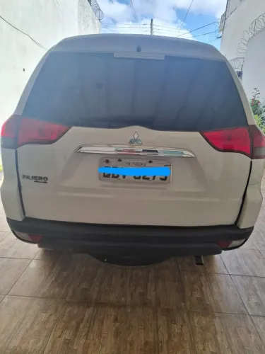 Mitsubishi Pajero 3.2 4X4 T.i. Dies. 5P AUT 2016