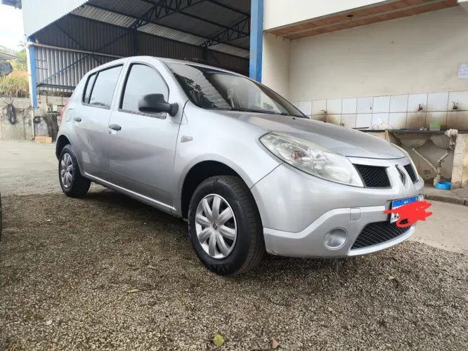 Renault Sandero Authentique Hi-flex 1.0 16V 5P 2011