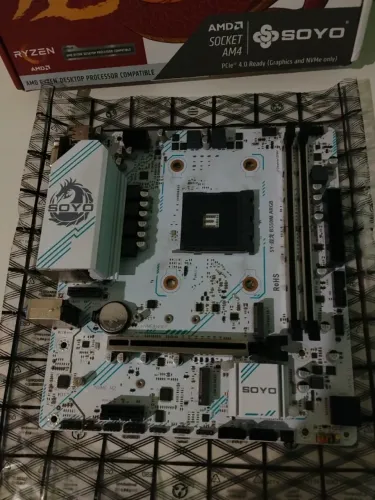 Placa-Mãe Soyo AM4 B550M ARGB