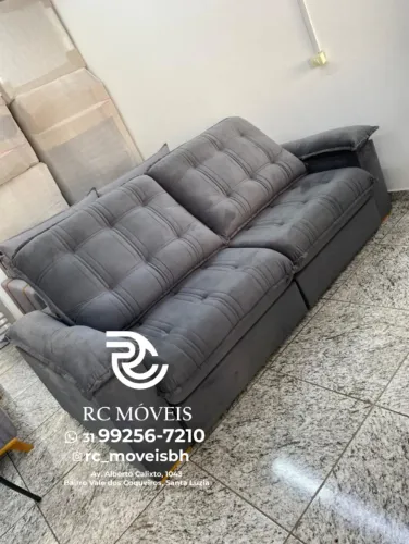 Sofá Retrátil Piacatuba com Braço Fofão - Conforto Premium e Estilo