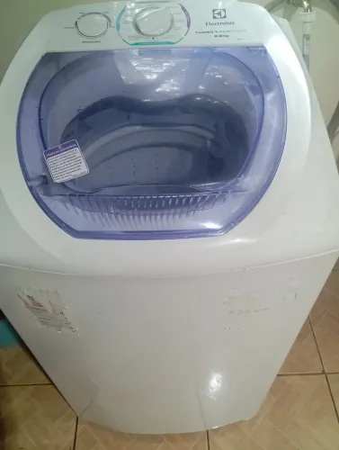 Vendo máquina de lavar roupa usada funcionando perfeitamente