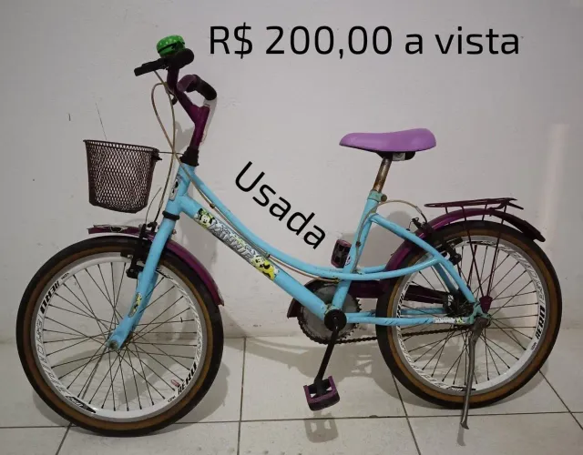 Bicicleta infantil R$ 200,00