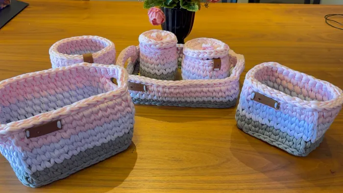 Kit higiene bebê de crochê em malha