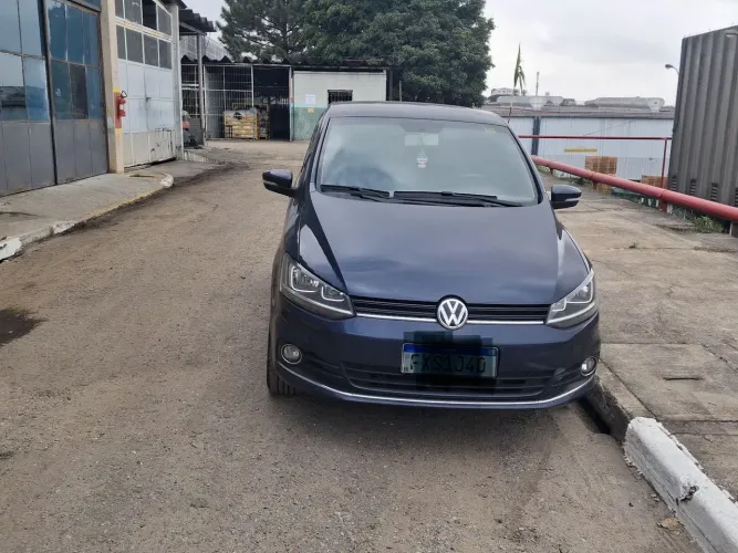 Volkswagen Fox Highline 1.6 Flex 16V 5P 2015