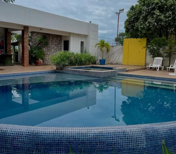 Piscinas de qualquer tipo e modelo fibra vinil pastilhada