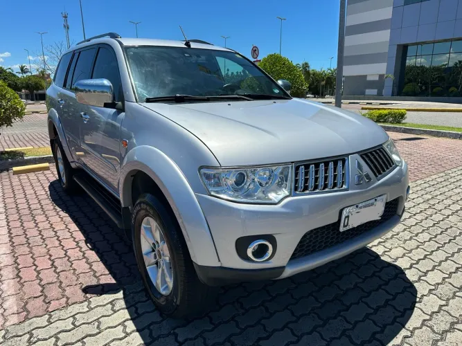 Mitsubishi Pajero Dakar HPE 3.2 4X4 T.I Dies 5P AUT 2012
