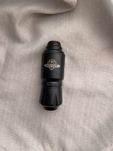 Máquina de tatuagem tipo pen 