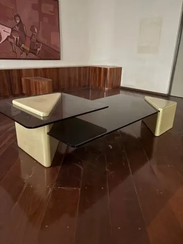 Mesa de Centro Grande com Vidro Fumê