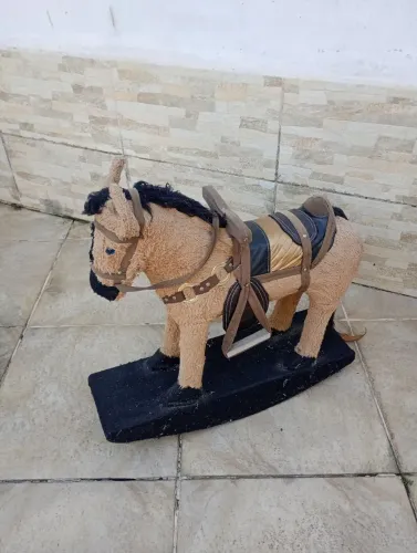 Cavalinho de balanço 