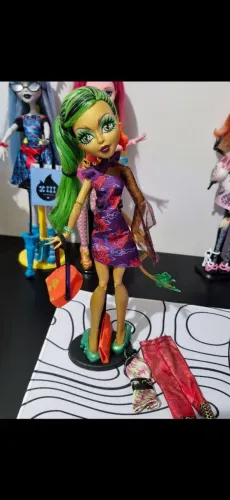 Boneca Monster High Jinafire