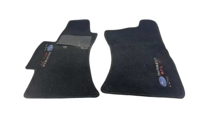 Par De Tapete Carpet Subaru Impreza WRX STI 2008-2011 (UCHI) (C/DETALHE)