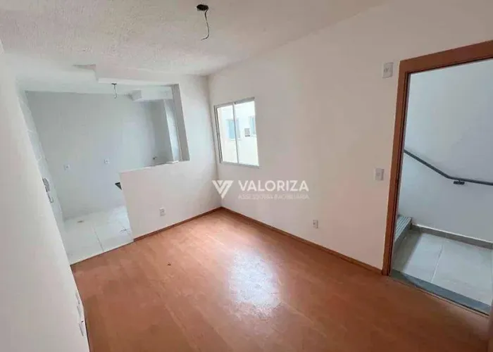 Apartamento com 2 quartos para alugar, 41 m² por R$ 1.980/mês - Vila Santo Antônio - Votor