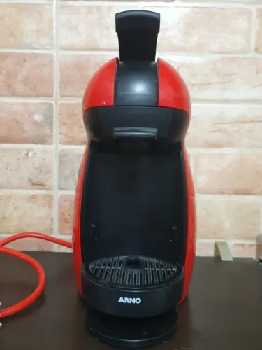 Cafeteira dolce gusto piccolo (Funciona) 110V