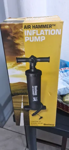 Bomba de ar manual Bestway Air Hammer - R$ 35