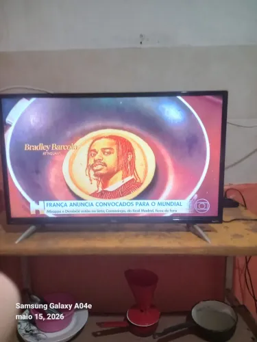 TV Philco Roku 32polegadas com controle  remoto cabo pez