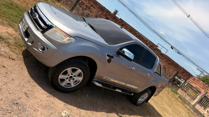Ford Ranger XLT 2.5 16V 4X2 CD Flex 2015