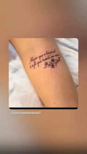 Secretaria do lar 3 vez por semana estou aqui só mim chamar