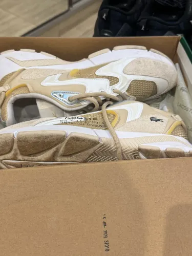 Vende-se tênis número 43 Lacoste 