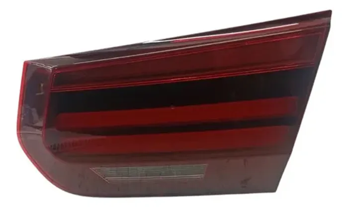 Lanterna Tampa Tras Dir Bmw 320i Active 2.0 2017 2018 Direito/passageiro