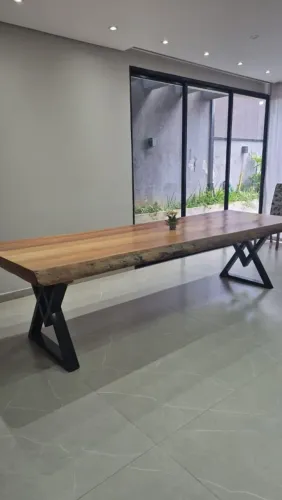 Mesa Madeira Natural 3m x 1m - 10 a 12 pessoas