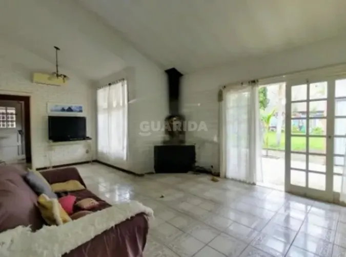 Casa Residencial/Sobrado para aluguel, 4 quartos, 2 suítes, 10 vagas, Guarujá - Porto Aleg