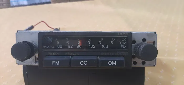 Auto radio original GM Monza Chevet etc.