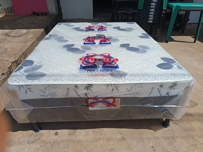 Promoção Cama box casal conjugada 10cm espuma dobrada novas. 