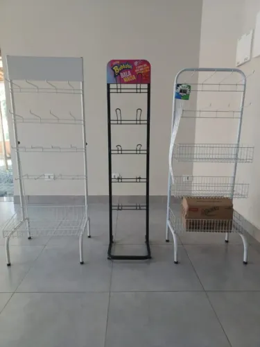 Expositores de Produtos para Comercio