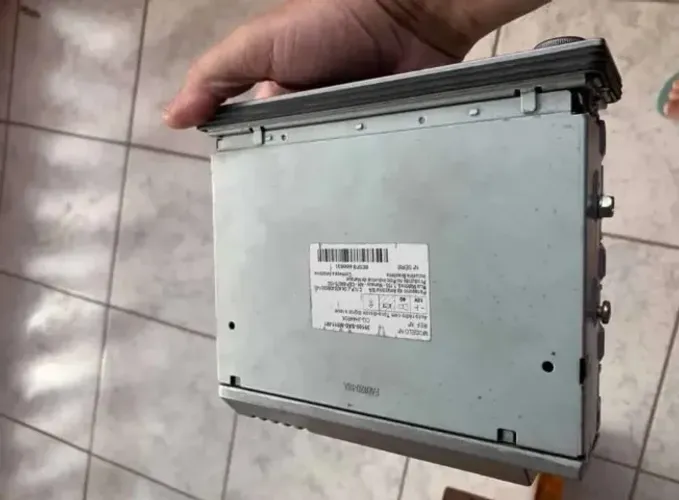 RÁDIO HONDA FIT ORIGINAL FUNCIONANDO E EM PERFEITO ESTADO