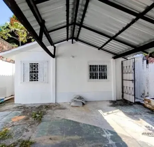 Casa em Novo Horizonte 2 quartos vendo