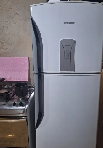 Geladeira Panasonic 