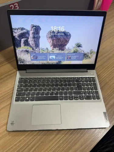 Notebook Lenovo Ideapad 1I I3 1215U 8Gb Ram 256Gb Ssd Tela De 15,6"