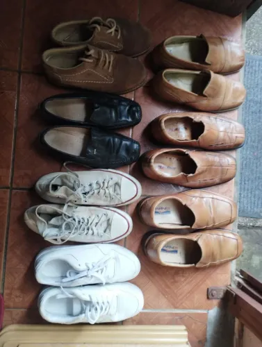 Tênis e sapatos