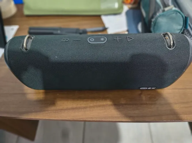 Caixa Bluetooth 60W Bons graves