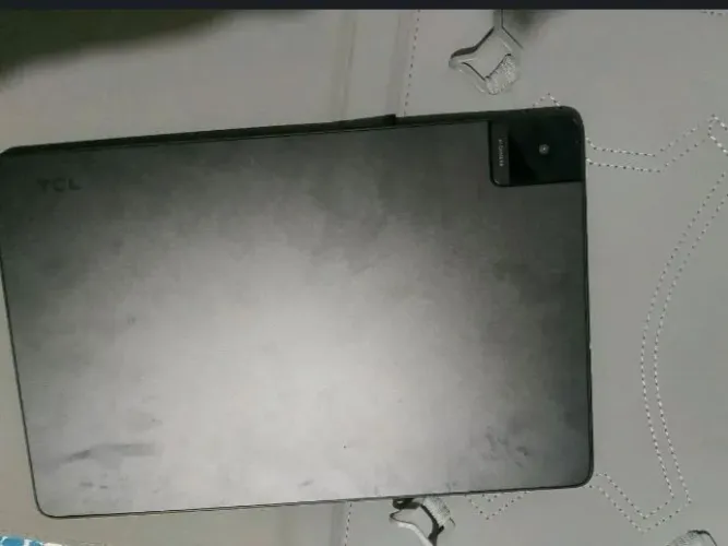 Tablet tcl