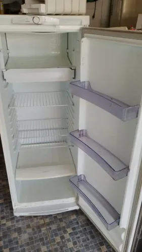 Geladeira Continental 280 litros