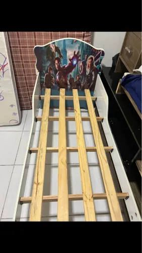 Vendo cama e colchão usados 2 vezes