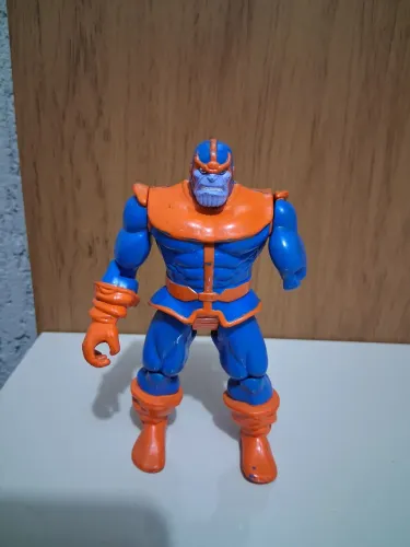 Boneco Thanos Toy Biz anos 90