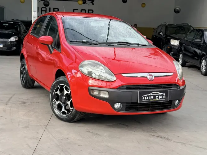 Fiat Punto Attractive 1.4 Fire Flex 8V 5P 2014