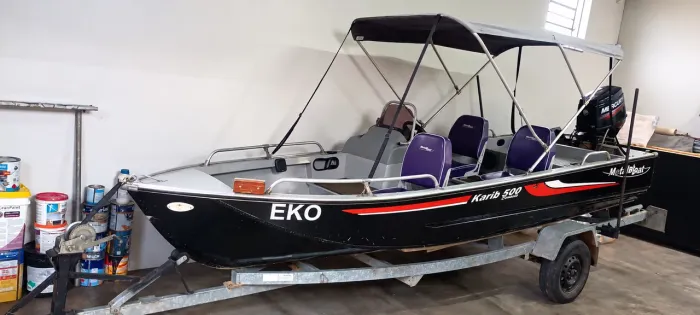 VENDO BARCO METALBOAT KARIB 500 CONSOLE + MERCURY 50 HP + CARRETA