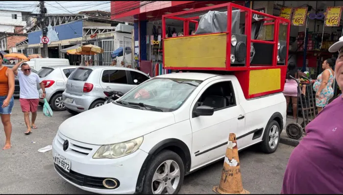 Volkswagen Saveiro 1.6 MI/ 1.6 MI Total Flex 8V (álcool) 2010