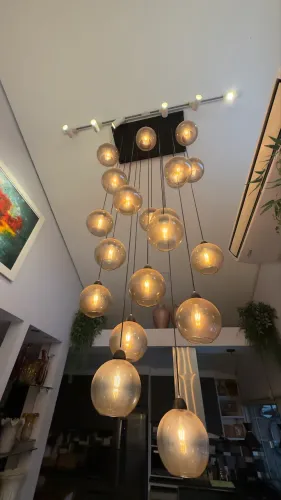 Lustre Pendente Sarvah 21 Vidro Fumê Para Casas Pé Direito Duplo