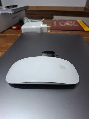 Mouse apple