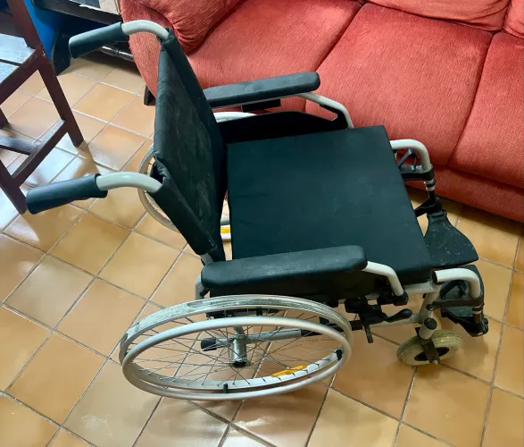 CADEIRA DE RODAS OTTOBOCK 