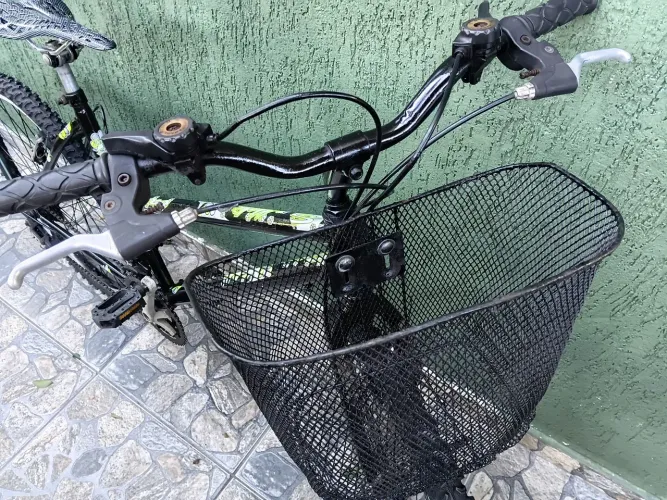 Bicicleta caloi 21 marchas aro 26 adulto + cesta grande ( parcelo no cartão)