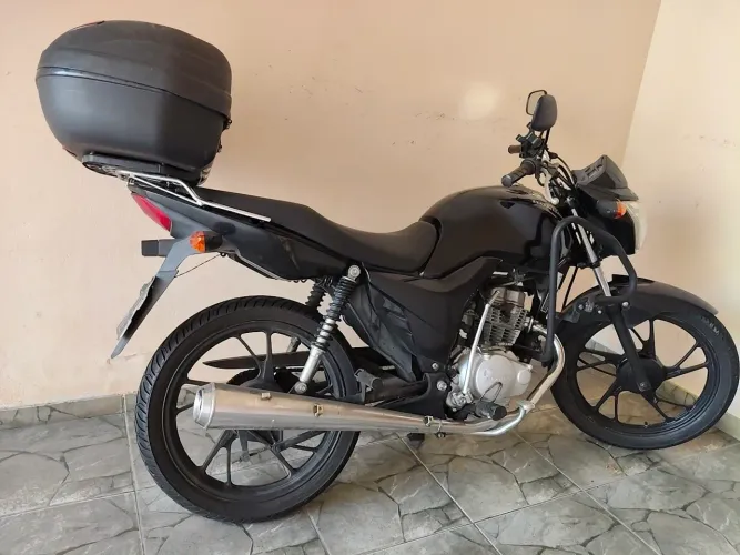 Vendo cg 2015