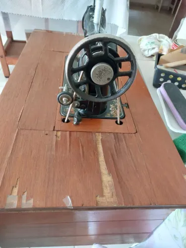 Máquina de costura 