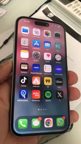Troco IPhone 15 128 gigas